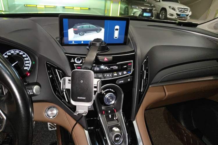 Used Acura RDX 2019 2.0T Luxury Edition China VI Standard Audio And AC Panel