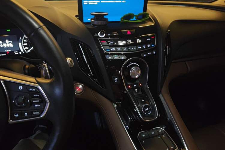 Used Acura RDX 2019 2.0T Prestige Edition SH-AWD China V Standard Audio And AC Panel