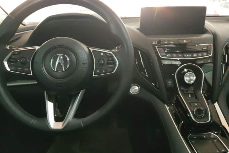 Used Acura RDX 2019 2.0T Smart Enjoyment Version SH-AWD China V Standard Center Console