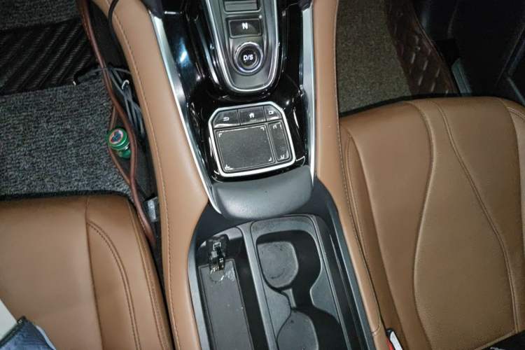 Used Acura RDX 2019 2.0T Luxury Edition China VI Standard Gear Lever