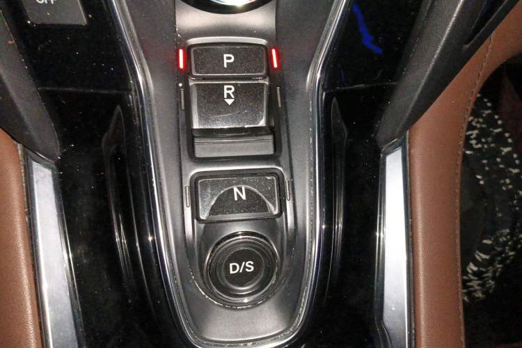 Used Acura RDX 2019 2.0T Luxury Edition China V Standard Gear Lever