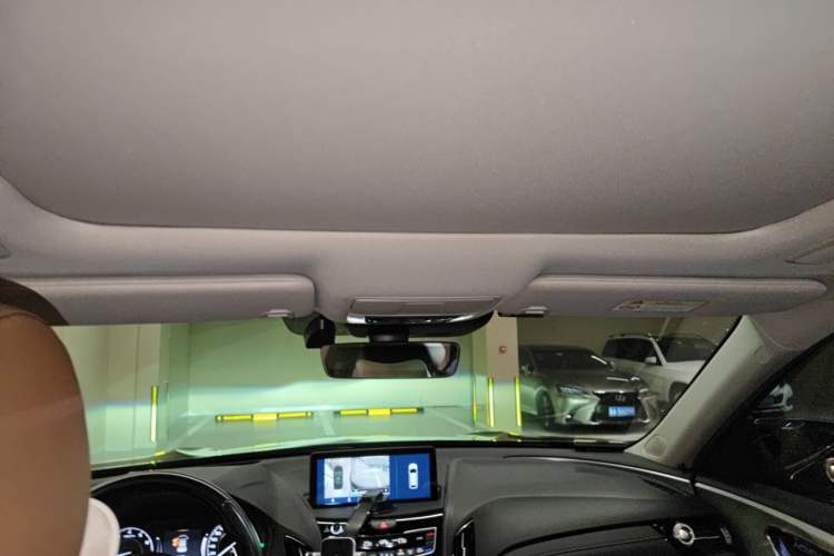 Used Acura RDX 2019 2.0T Luxury Edition China VI Standard Headliner