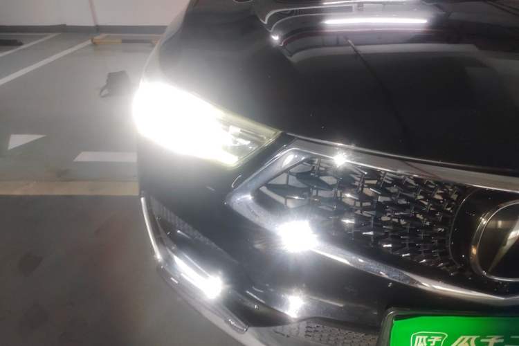 Used Acura RDX 2019 2.0T Prestige Edition SH-AWD China V Standard Right Front Headlight