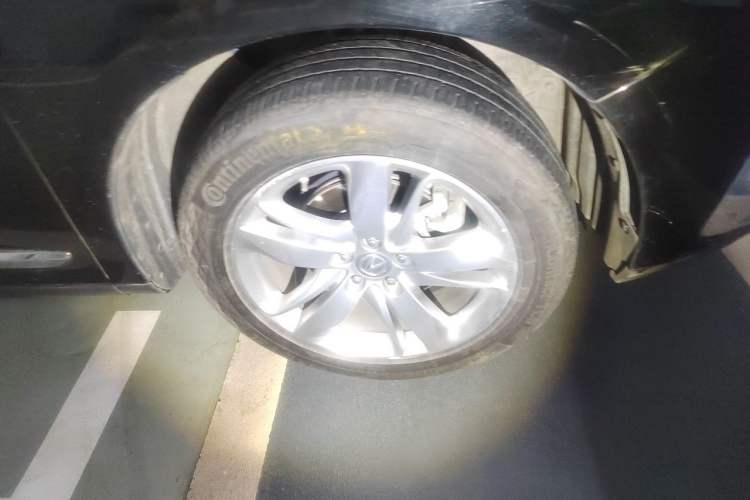 Used Acura RDX 2019 2.0T Prestige Edition SH-AWD China V Standard Right Front Wheel Hub