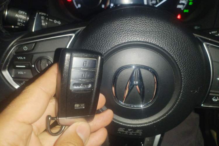 Used Acura RDX 2019 2.0T Luxury Edition China VI Standard Vehicle Key