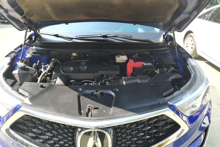 Used Acura RDX 2019 2.0T Diamond Edition SH-AWD China VI Standard Engine Bay