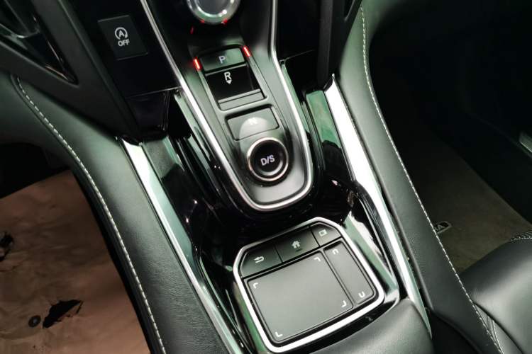Used Acura RDX 2019 2.0T Luxury Edition China V Standard Gear Lever