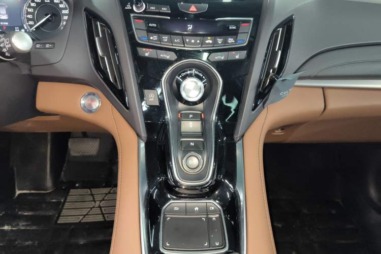 Used Acura RDX 2019 2.0T Luxury Edition China VI Standard Gear Lever