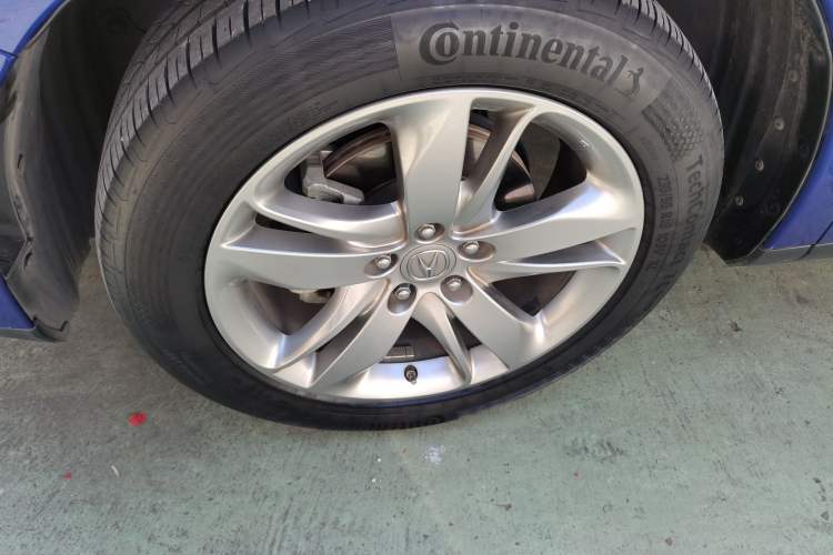 Used Acura RDX 2019 2.0T Diamond Edition SH-AWD China VI Standard Left Front Wheel Hub