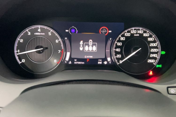 Used Acura RDX 2019 2.0T Luxury Edition China VI Standard Odometer Close Up