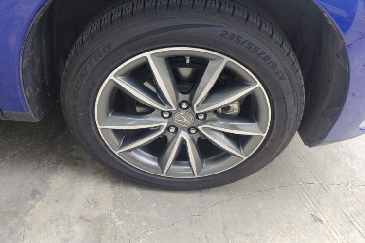 Used Acura RDX 2019 2.0T Smart Enjoyment Version SH-AWD China VI Right Front Wheel Hub