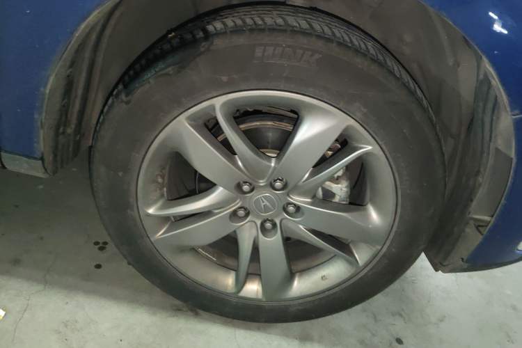 Used Acura RDX 2019 2.0T Diamond Edition SH-AWD China VI Standard Right Front Wheel Hub