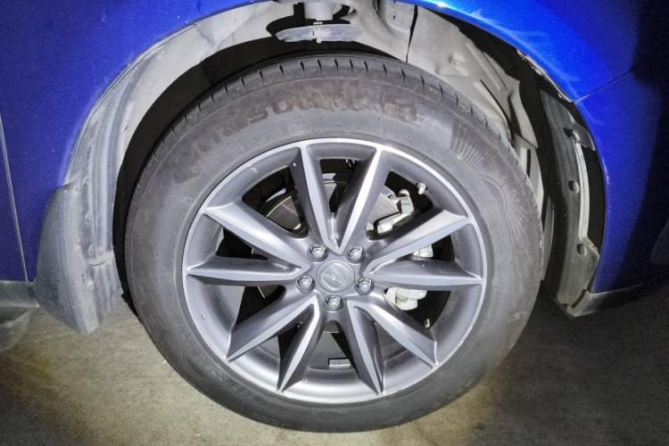 Used Acura RDX 2019 2.0T Smart Enjoyment Version SH-AWD China V Standard Right Front Wheel Hub