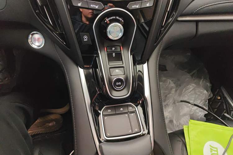 Used Acura RDX 2019 2.0T Enjoyment Version China VI Standard Gear Lever