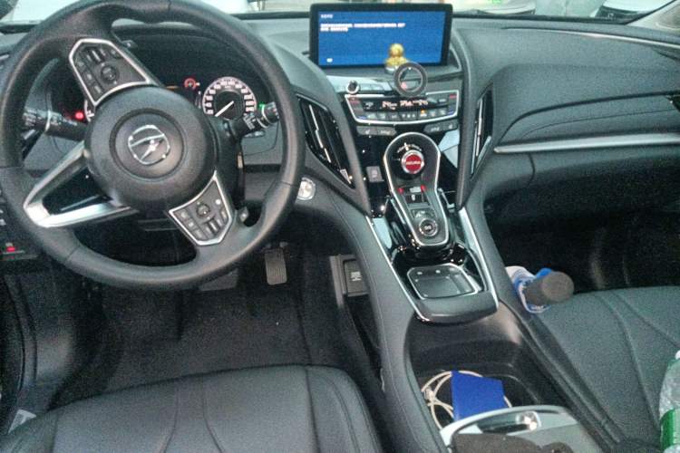 Used Acura RDX 2019 2.0T Smart Enjoyment Version SH-AWD China V Standard Center Console