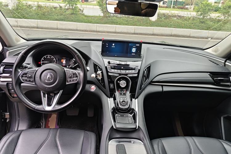 Used Acura RDX 2019 2.0T Smart Enjoyment Version SH-AWD China VI Center Console