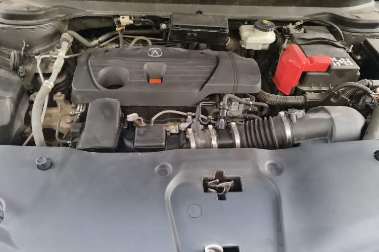 Used Acura RDX 2019 2.0T Smart Enjoyment Version SH-AWD China VI Engine Bay