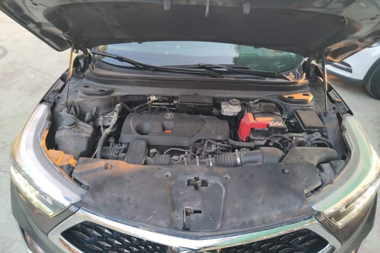 Used Acura RDX 2019 2.0T Luxury Edition China VI Standard Engine Bay