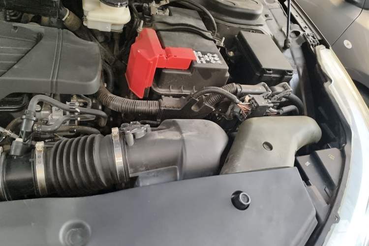 Used Acura RDX 2019 2.0T Smart Enjoyment Version SH-AWD China VI Engine Bay Left
