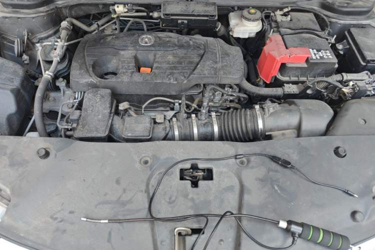 Used Acura RDX 2019 2.0T Luxury Edition China VI Standard Engine Bay
