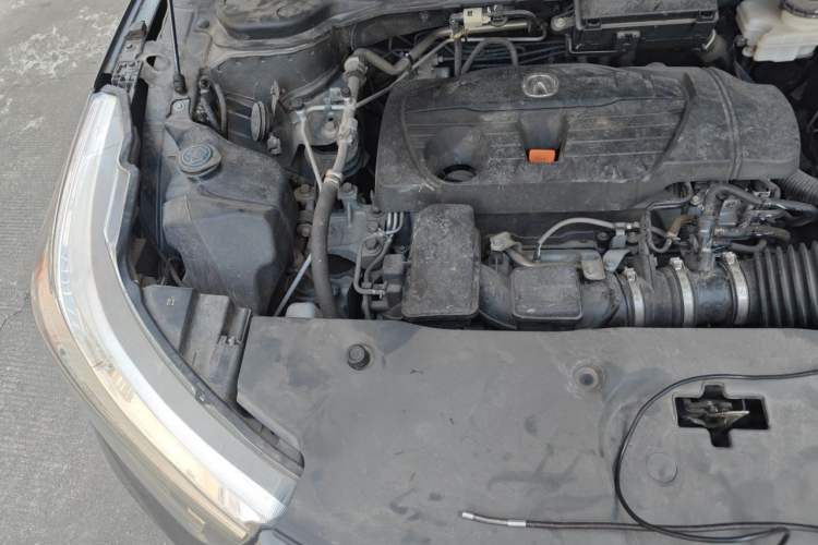 Used Acura RDX 2019 2.0T Luxury Edition China VI Standard Engine Bay Right