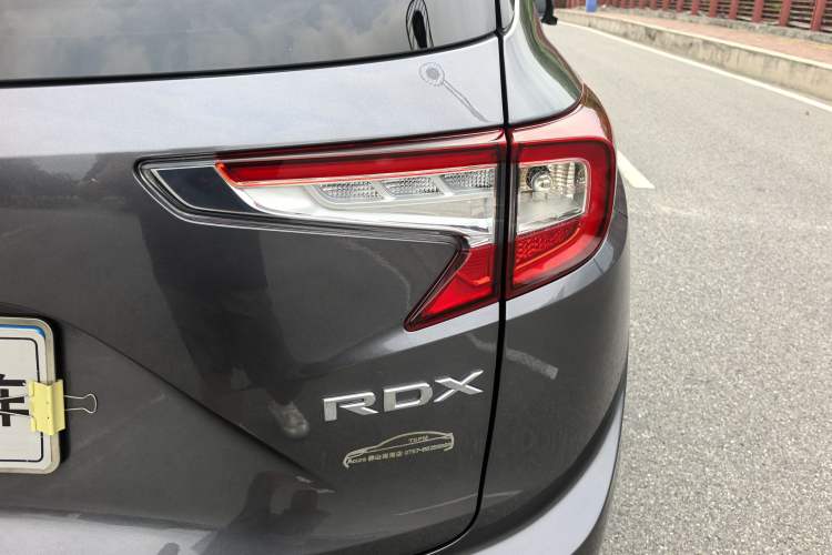 Used Acura RDX 2019 2.0T Luxury Edition China VI Standard Exterior 11