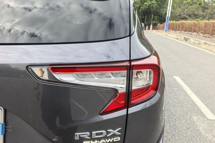 Used Acura RDX 2019 2.0T Luxury Edition China VI Standard Exterior 9