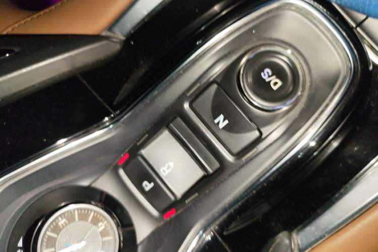 Used Acura RDX 2019 2.0T Luxury Edition China V Standard Gear Lever