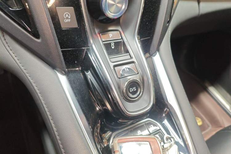 Used Acura RDX 2019 2.0T Smart Enjoyment Version SH-AWD China VI Gear Lever