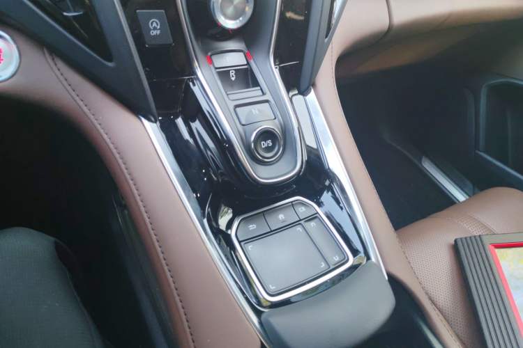 Used Acura RDX 2019 2.0T Diamond Edition SH-AWD China VI Standard Gear Lever