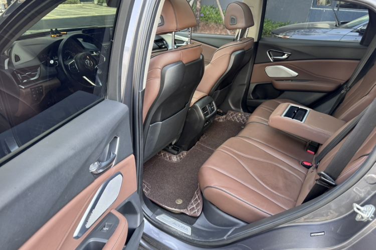 Used Acura RDX 2019 2.0T Prestige Edition SH-AWD China V Standard Interior 2
