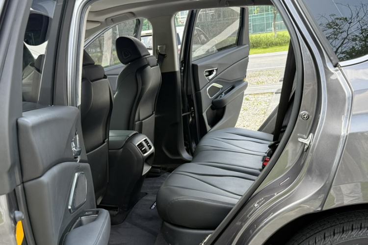 Used Acura RDX 2019 2.0T Comfort Edition China V Standard Interior 3
