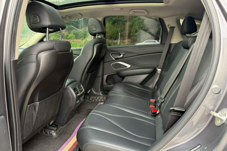 Used Acura RDX 2019 2.0T Smart Enjoyment Version SH-AWD China VI Interior 4