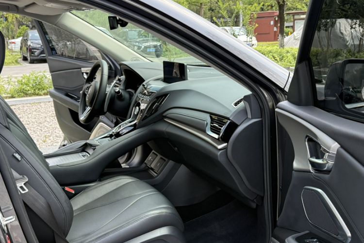 Used Acura RDX 2019 2.0T Comfort Edition China V Standard Interior 5