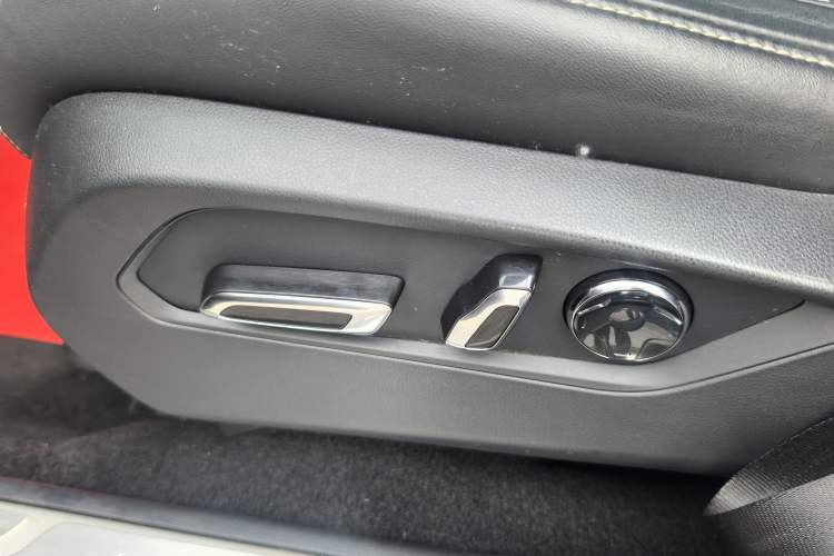 Used Acura RDX 2019 2.0T Luxury Edition China VI Standard Interior 7