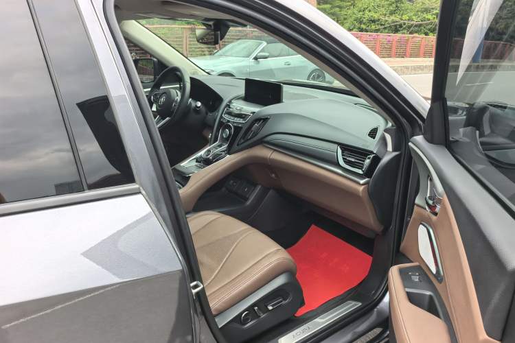 Used Acura RDX 2019 2.0T Luxury Edition China VI Standard Interior 9