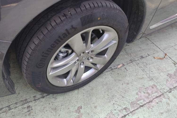 Used Acura RDX 2019 2.0T Diamond Edition SH-AWD China VI Standard Left Front Wheel Hub