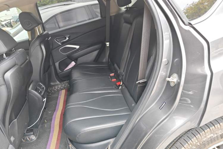 Used Acura RDX 2019 2.0T Smart Enjoyment Version SH-AWD China VI Left Rear Seat