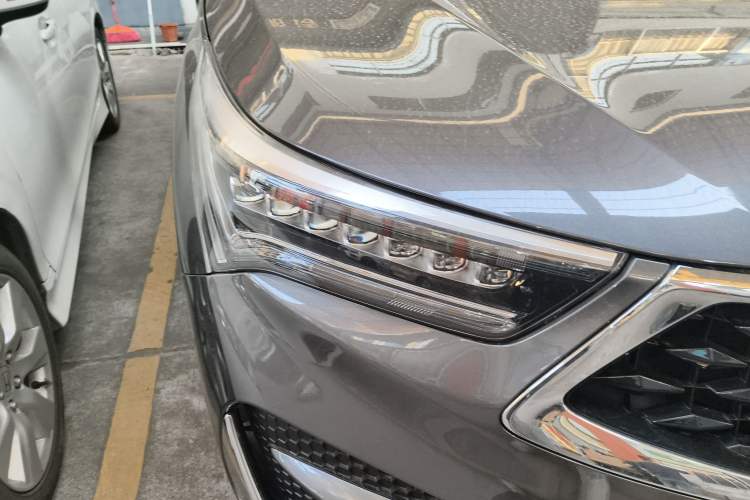 Used Acura RDX 2019 2.0T Smart Enjoyment Version SH-AWD China VI Right Front Headlight