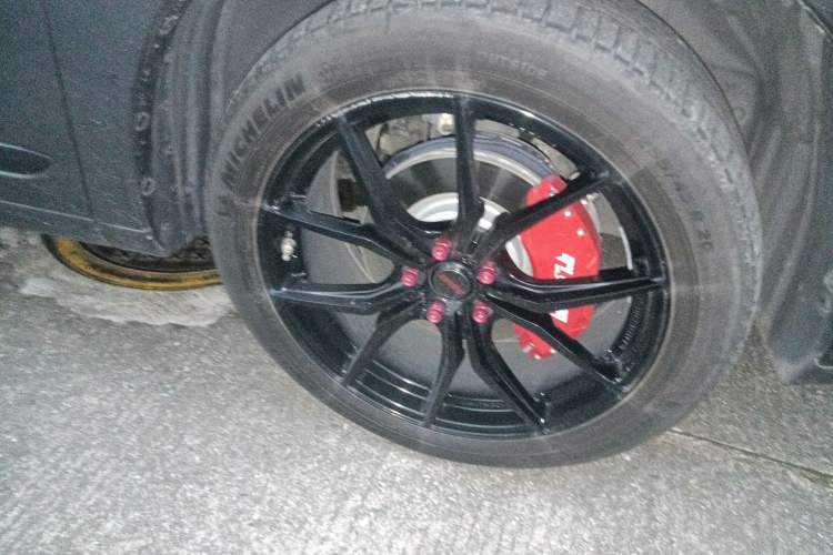 Used Acura RDX 2019 2.0T Smart Enjoyment Version SH-AWD China V Standard Right Front Wheel Hub