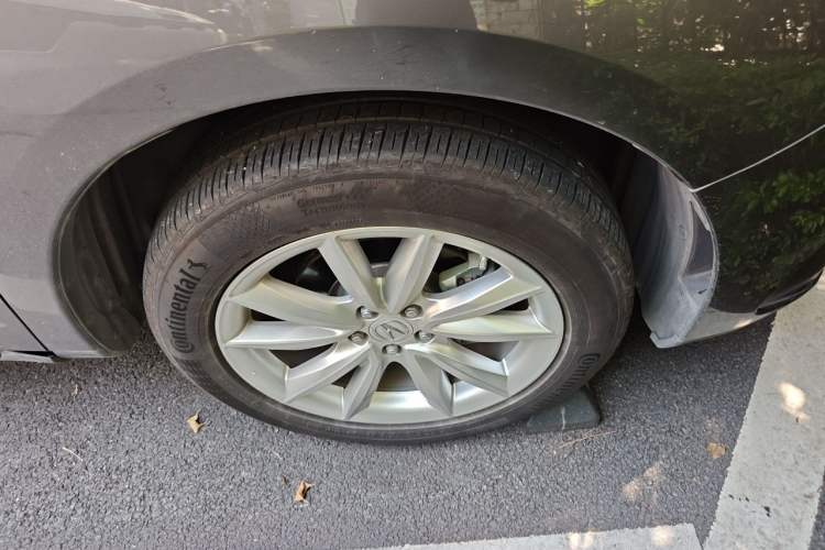 Used Acura RDX 2019 2.0T Enjoyment Version China VI Standard Right Front Wheel Hub