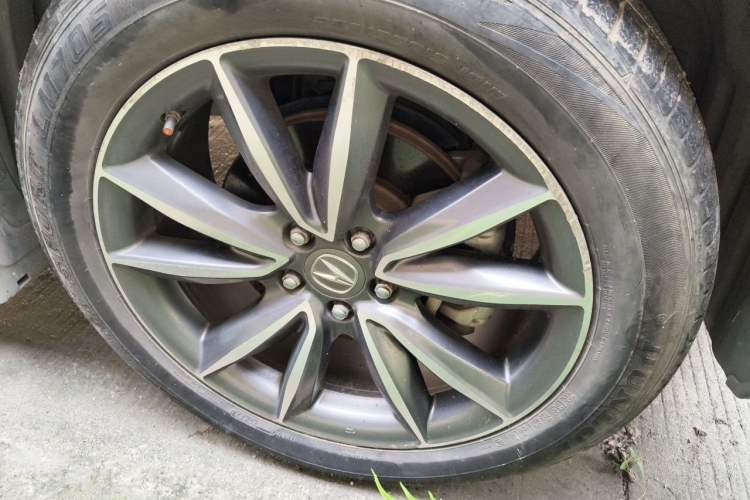 Used Acura RDX 2019 2.0T Smart Enjoyment Version SH-AWD China VI Right Front Wheel Hub