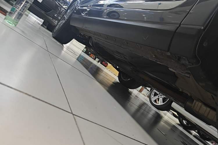 Used Acura RDX 2019 2.0T Smart Enjoyment Version SH-AWD China VI Right Side Sill