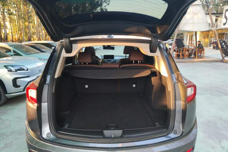 Used Acura RDX 2019 2.0T Luxury Edition China VI Standard Trunk