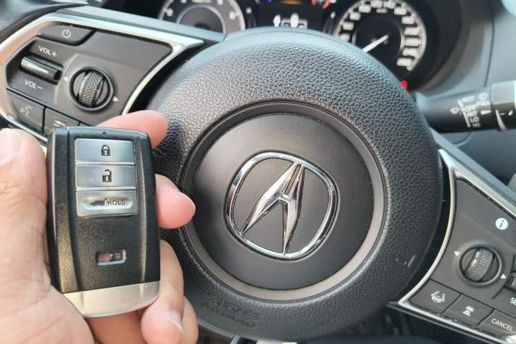 Used Acura RDX 2019 2.0T Smart Enjoyment Version SH-AWD China VI Vehicle Key