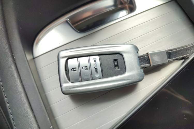 Used Acura RDX 2019 2.0T Smart Enjoyment Version SH-AWD China VI Vehicle Key