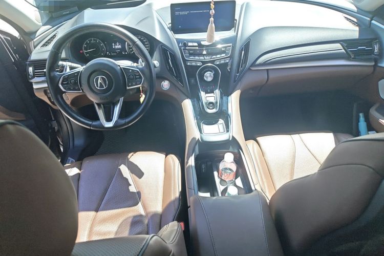 Used Acura RDX 2019 2.0T Diamond Edition SH-AWD China VI Standard Center Console