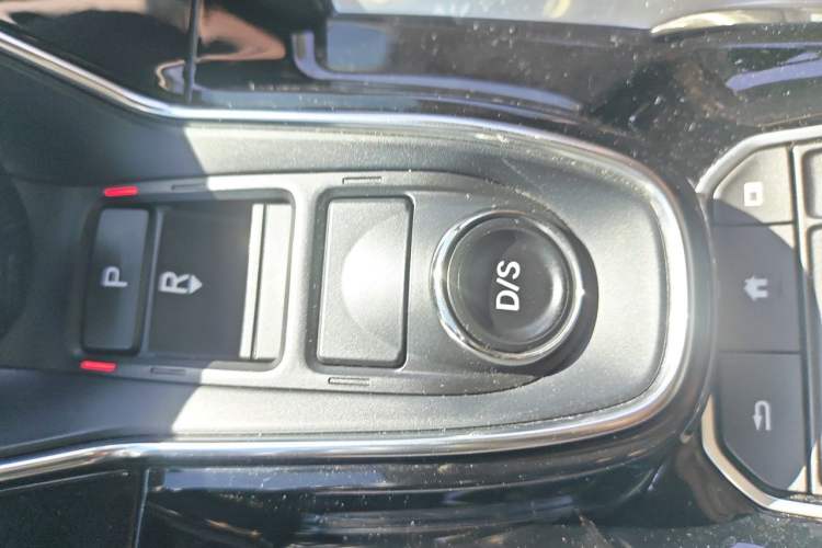 Used Acura RDX 2019 2.0T Diamond Edition SH-AWD China VI Standard Gear Lever