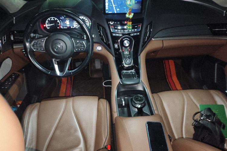 Used Acura RDX 2019 2.0T Diamond Edition SH-AWD China VI Standard Center Console