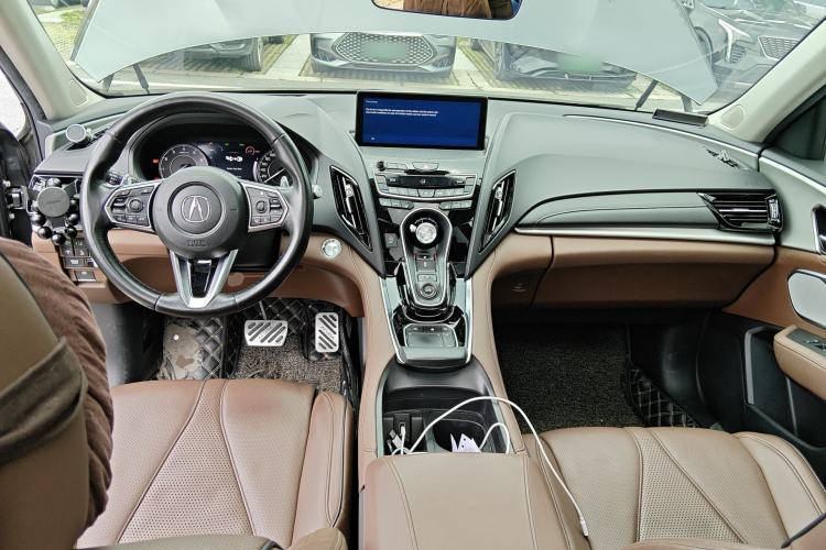 Used Acura RDX 2019 2.0T Diamond Edition SH-AWD China VI Standard Center Console